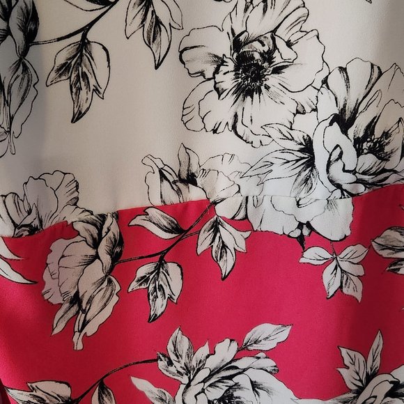 Gorgeous Alfani Floral Colorblock Blouse - Picture 5 of 7